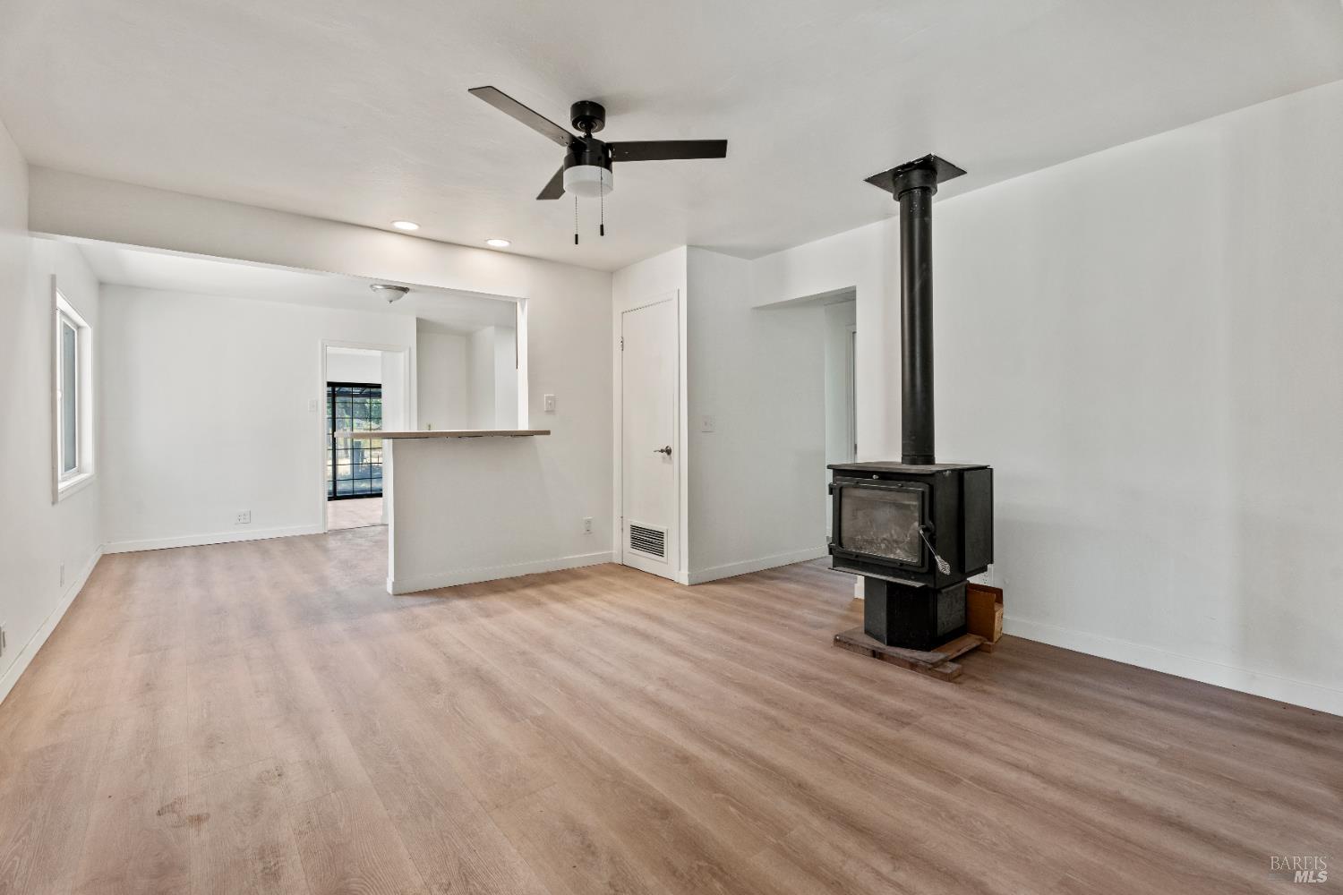 2025 Valley Road Willits CA 95490