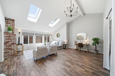 4062 Angeline Court Santa Rosa CA 95405