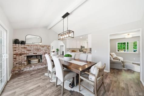 4062 Angeline Court Santa Rosa CA 95405