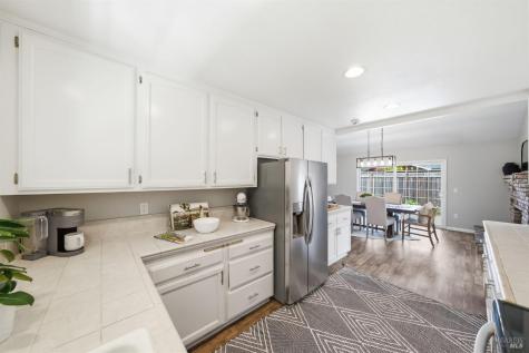4062 Angeline Court Santa Rosa CA 95405