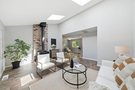 4062 Angeline Court Santa Rosa CA 95405