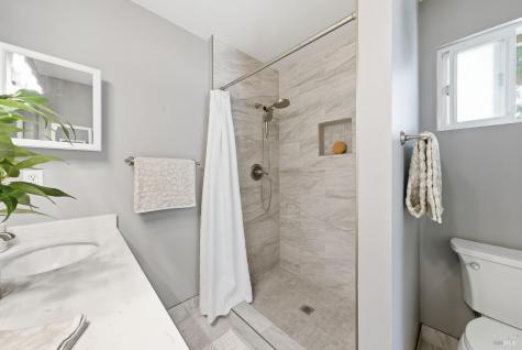 4062 Angeline Court Santa Rosa CA 95405