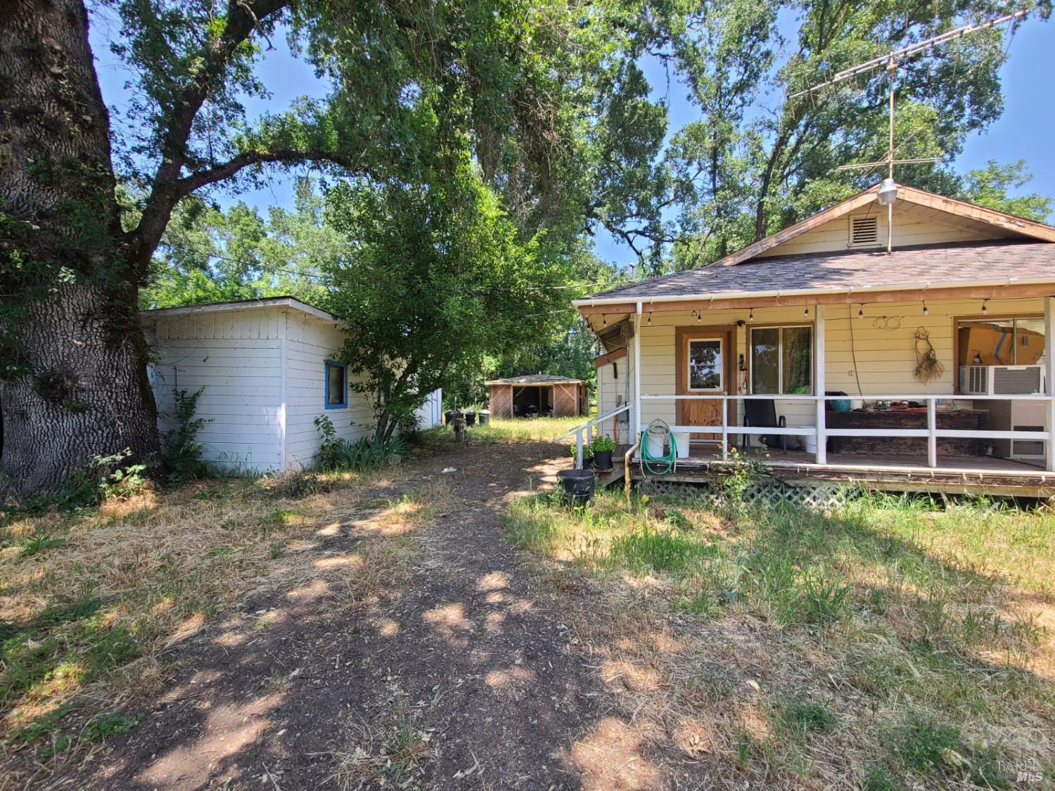 24450 Wattenburg Road Covelo CA 95428