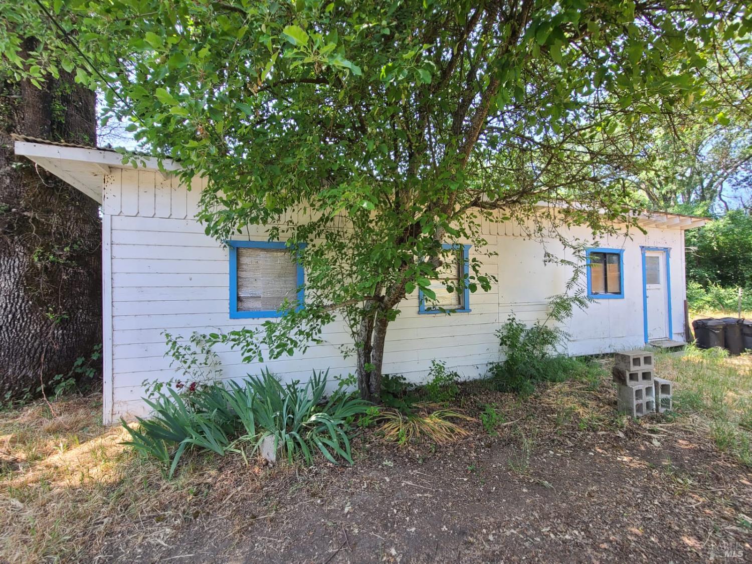 24450 Wattenburg Road Covelo CA 95428