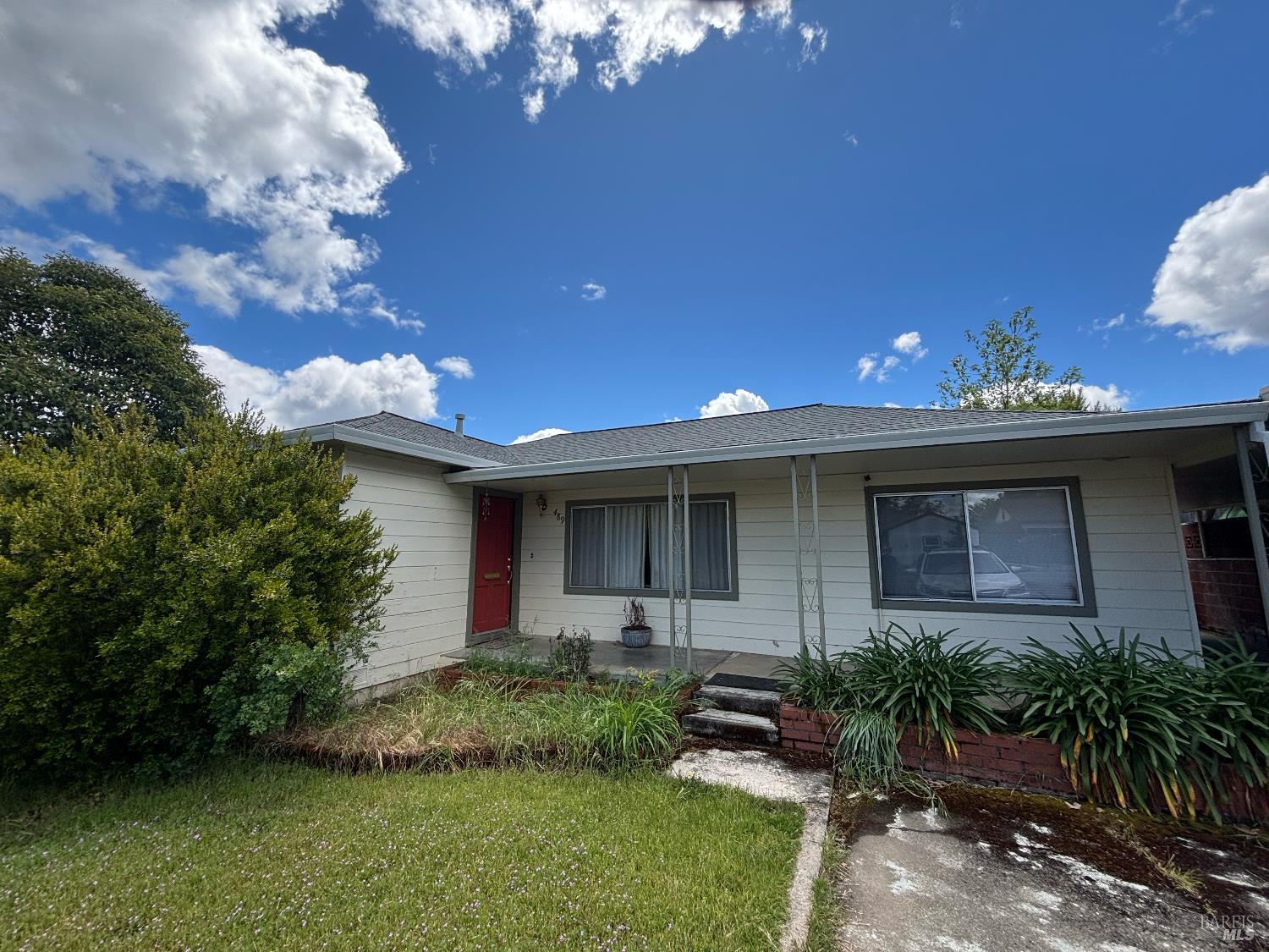 489 Cochrane Avenue Ukiah CA 95482