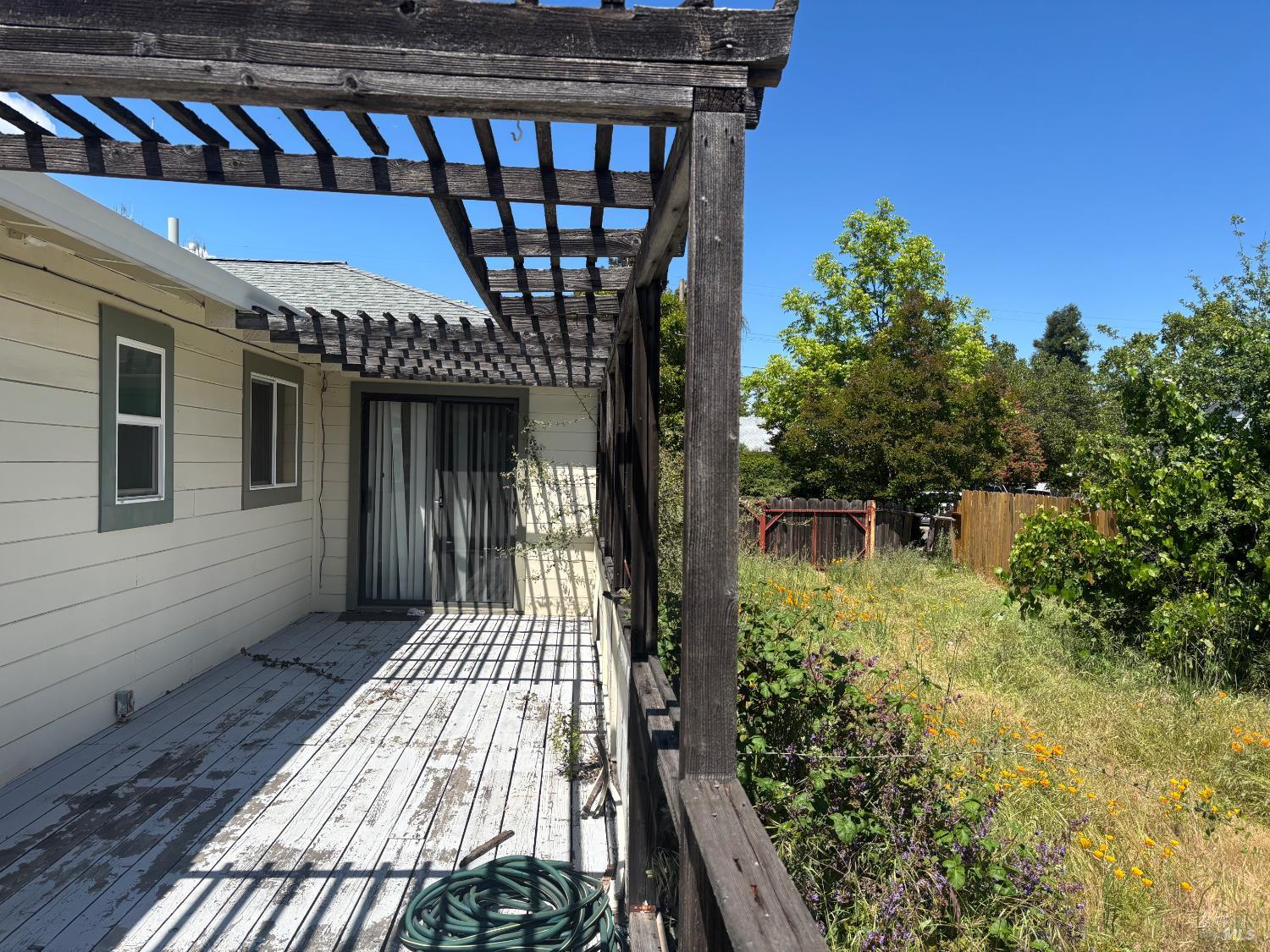 489 Cochrane Avenue Ukiah CA 95482
