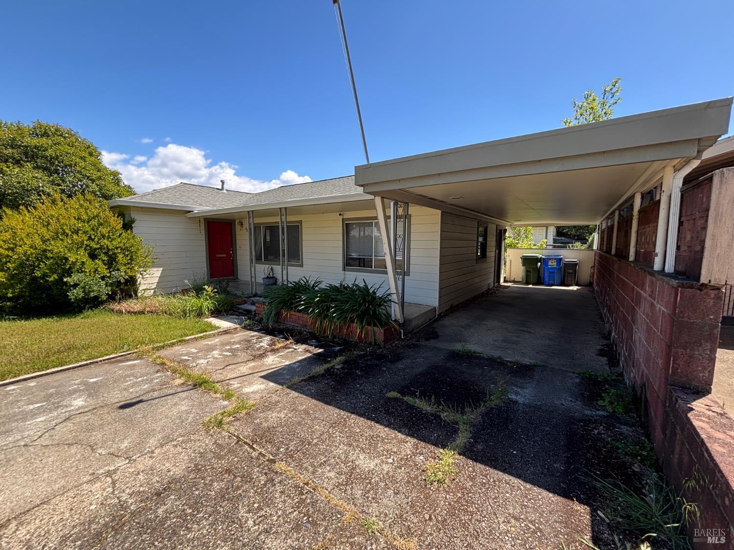 489 Cochrane Avenue Ukiah CA 95482