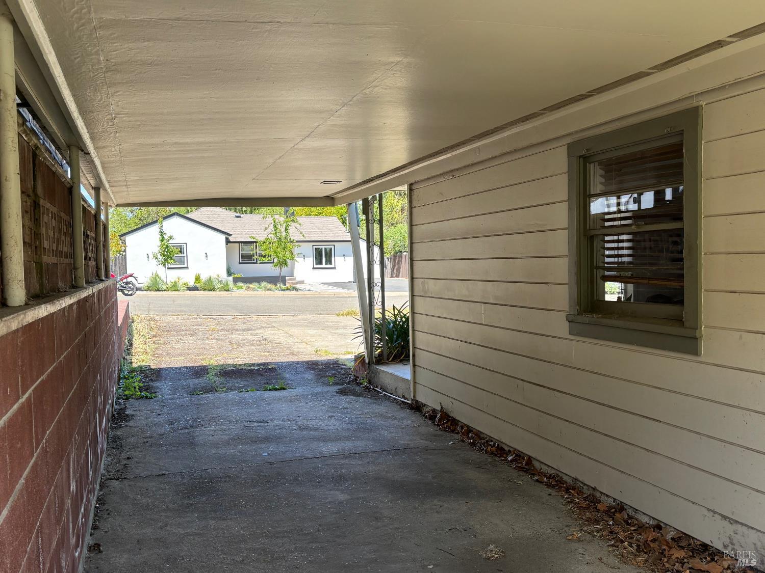 489 Cochrane Avenue Ukiah CA 95482