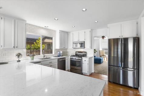 1705 Walnut Creek Drive Santa Rosa CA 95403