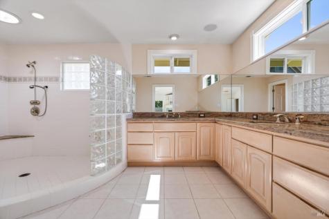 811 D Street Petaluma CA 94952