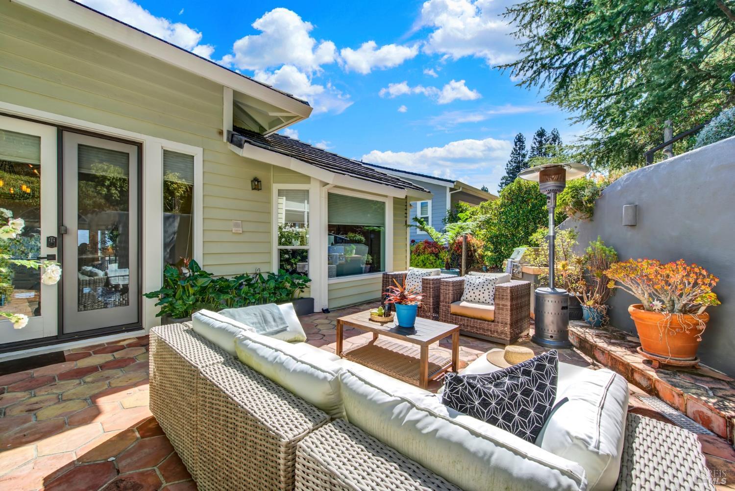 38 Clement Court Napa CA 94558