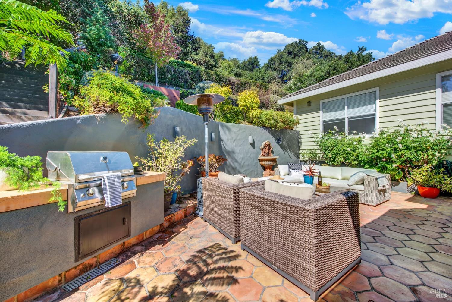 38 Clement Court Napa CA 94558