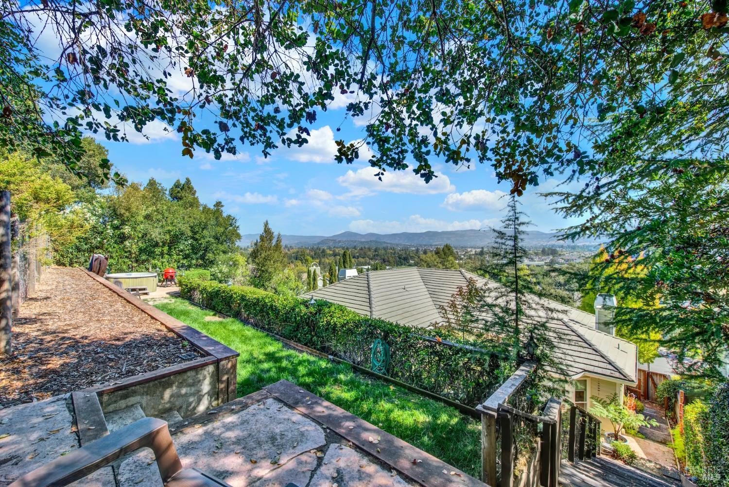 38 Clement Court Napa CA 94558