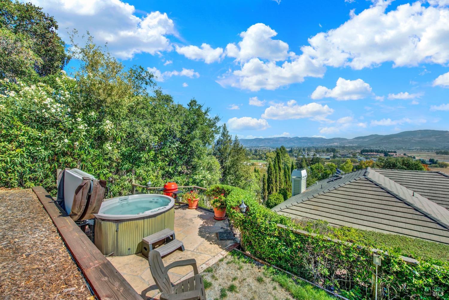 38 Clement Court Napa CA 94558