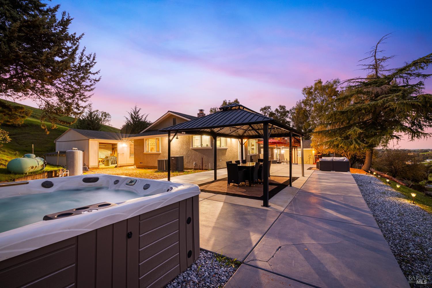 7413 English Hills Road Vacaville CA 95688