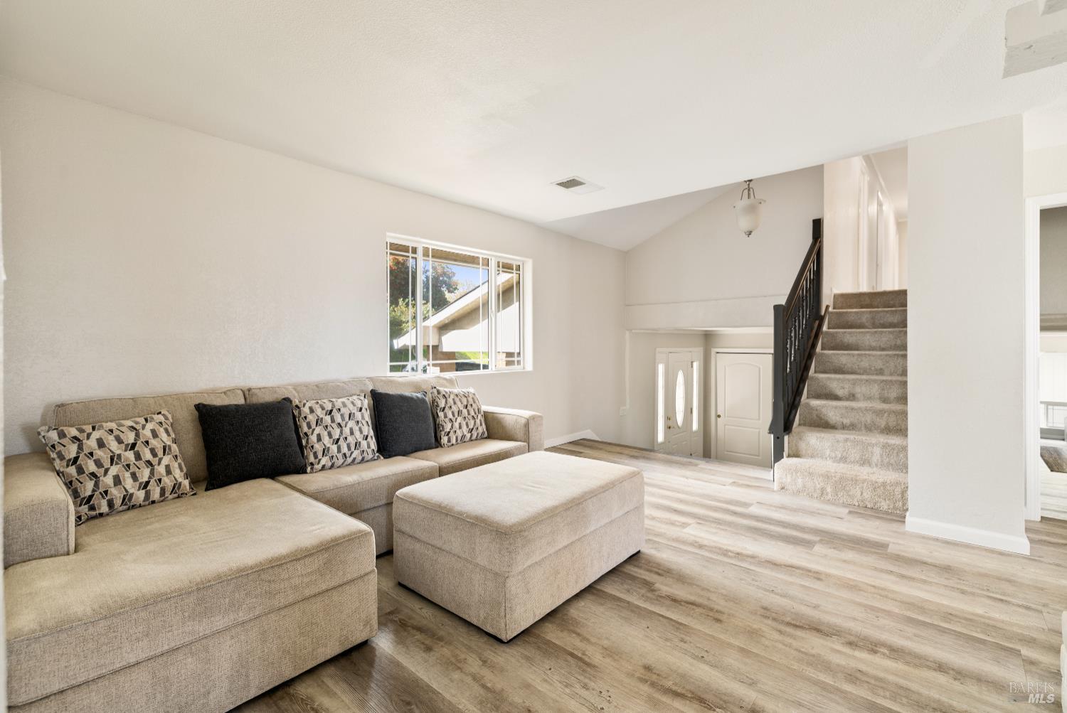 7413 English Hills Road Vacaville CA 95688