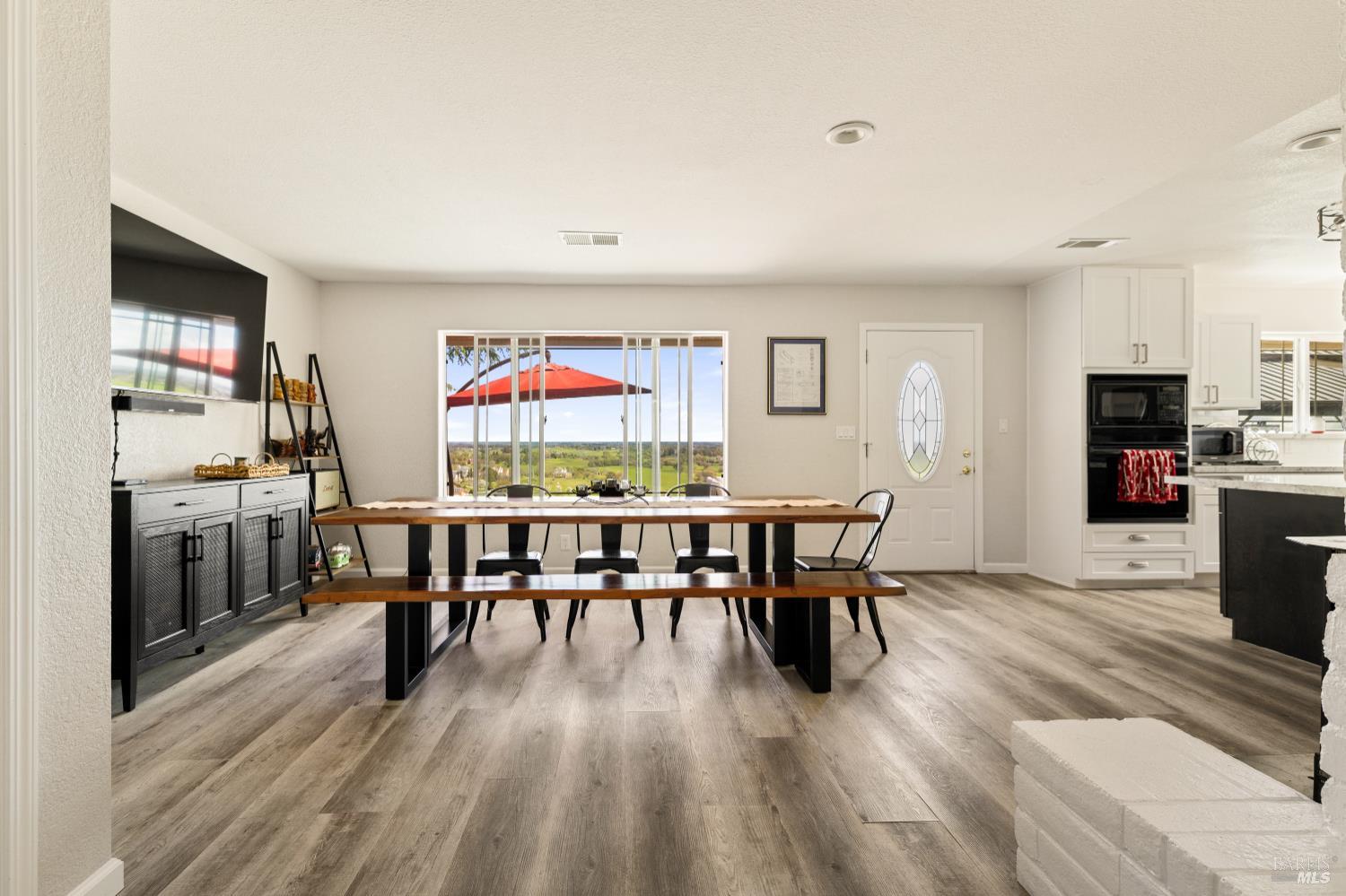 7413 English Hills Road Vacaville CA 95688