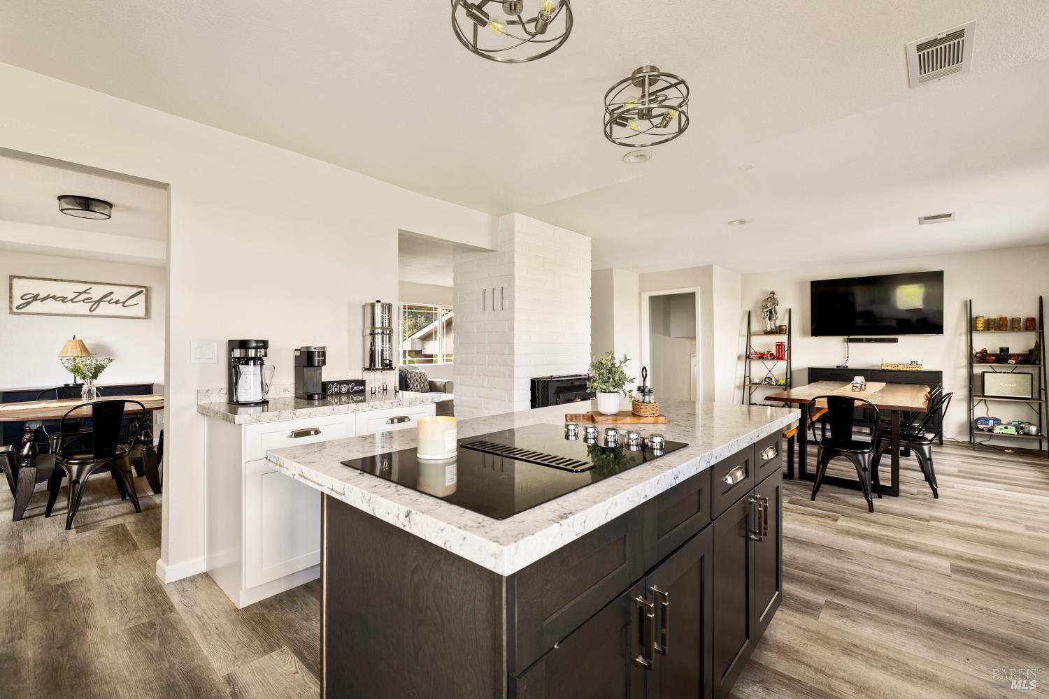 7413 English Hills Road Vacaville CA 95688