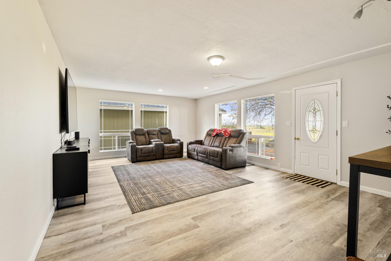 7413 English Hills Road Vacaville CA 95688