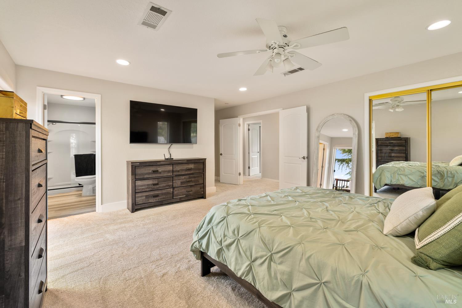 7413 English Hills Road Vacaville CA 95688