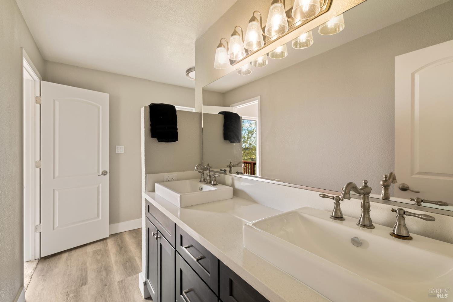 7413 English Hills Road Vacaville CA 95688