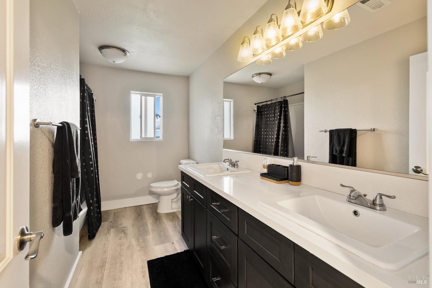 7413 English Hills Road Vacaville CA 95688