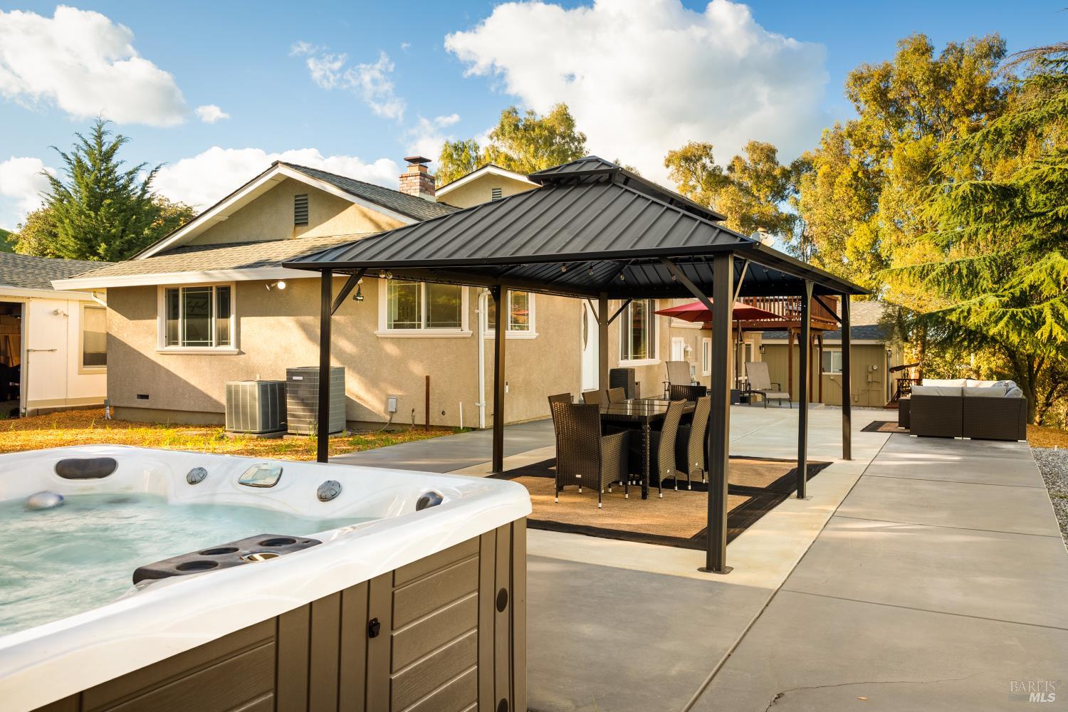 7413 English Hills Road Vacaville CA 95688