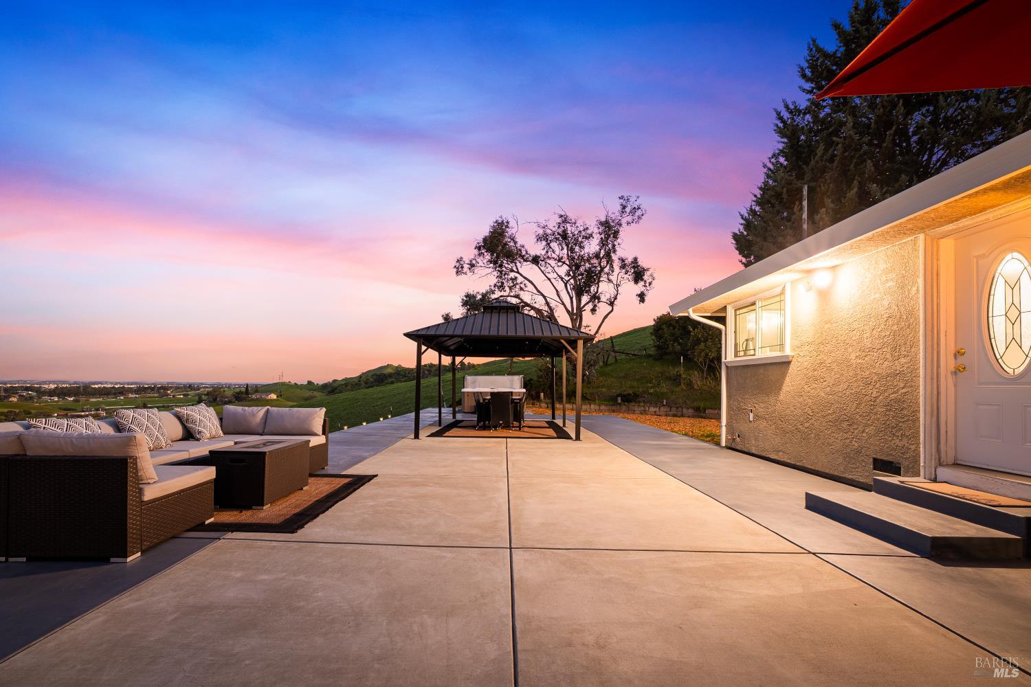 7413 English Hills Road Vacaville CA 95688