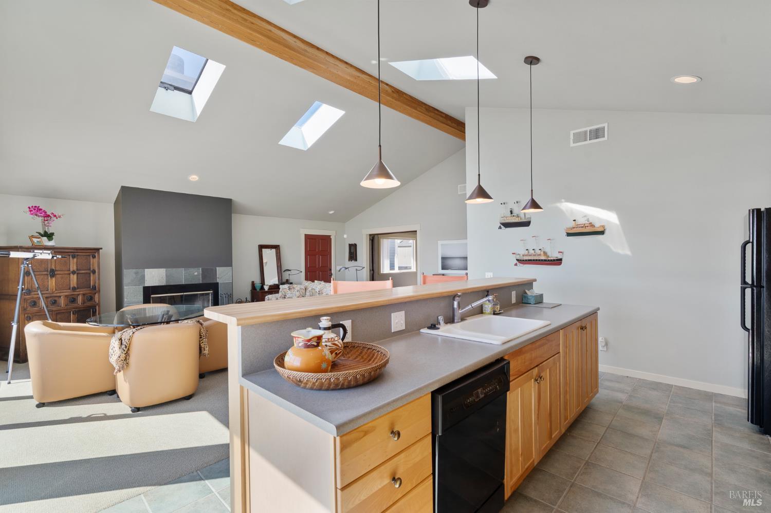 2 Sandy Beach Road Vallejo CA 94590