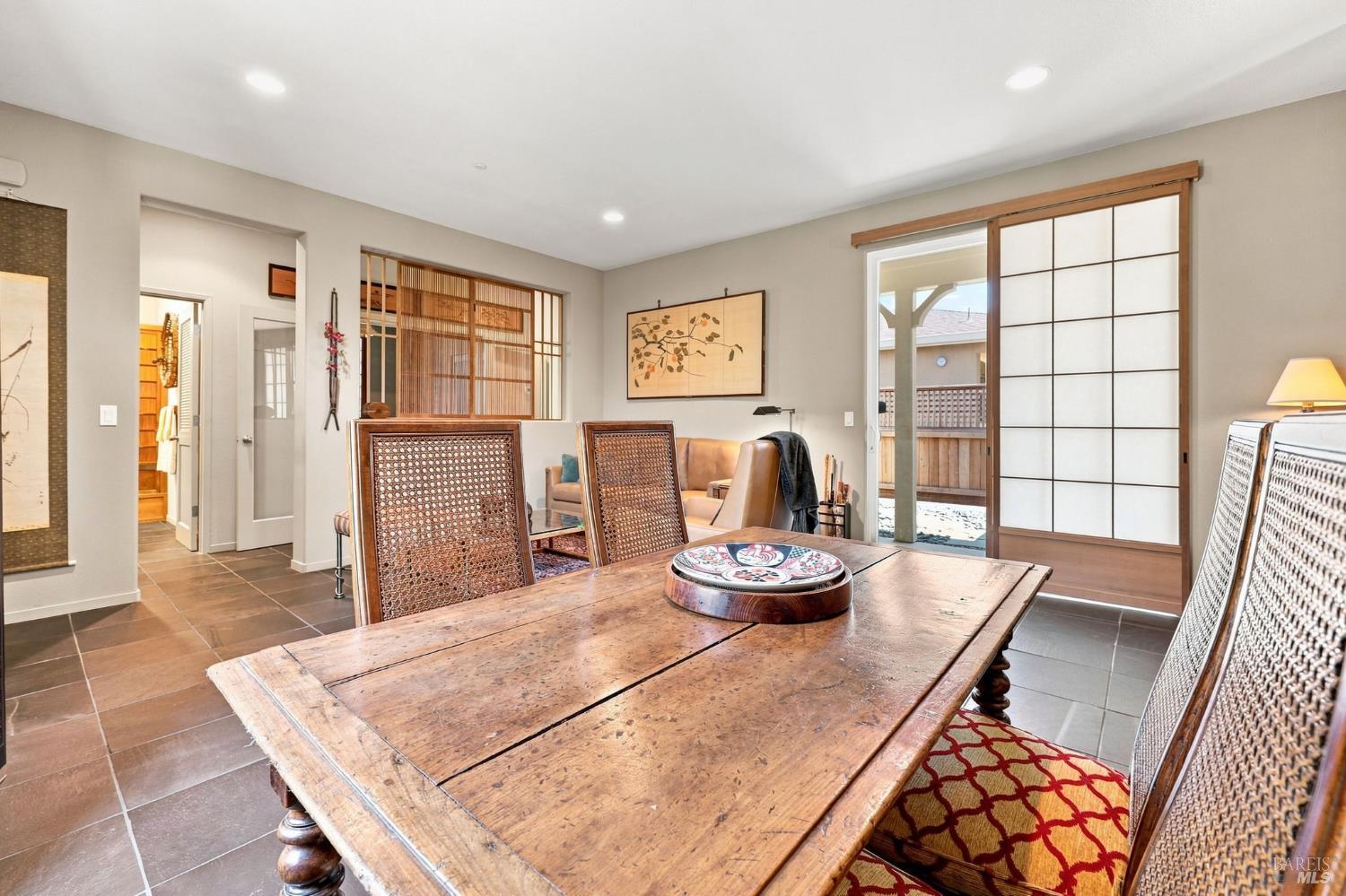 9333 Oak Trail Circle Santa Rosa CA 95409