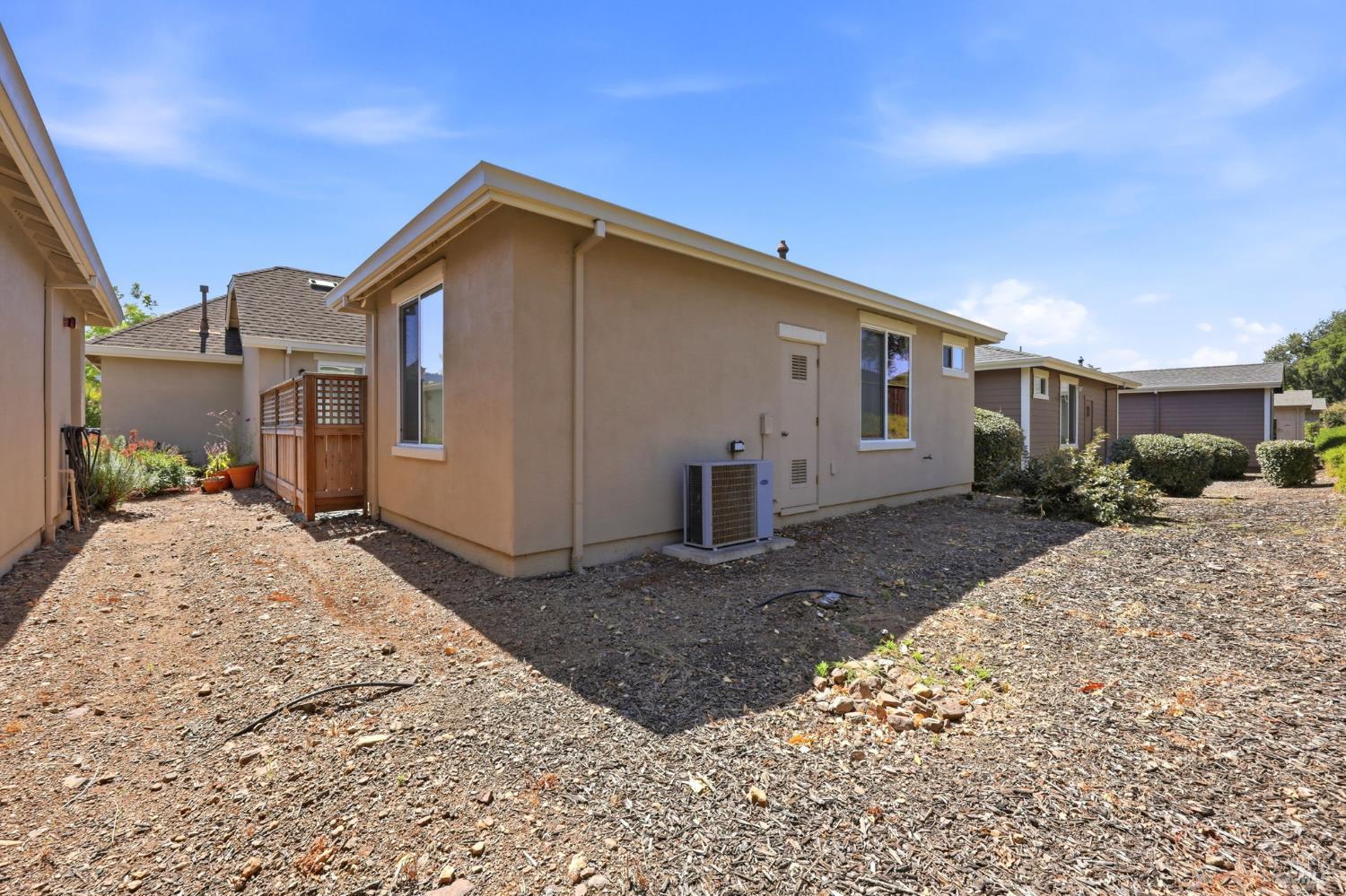 9333 Oak Trail Circle Santa Rosa CA 95409