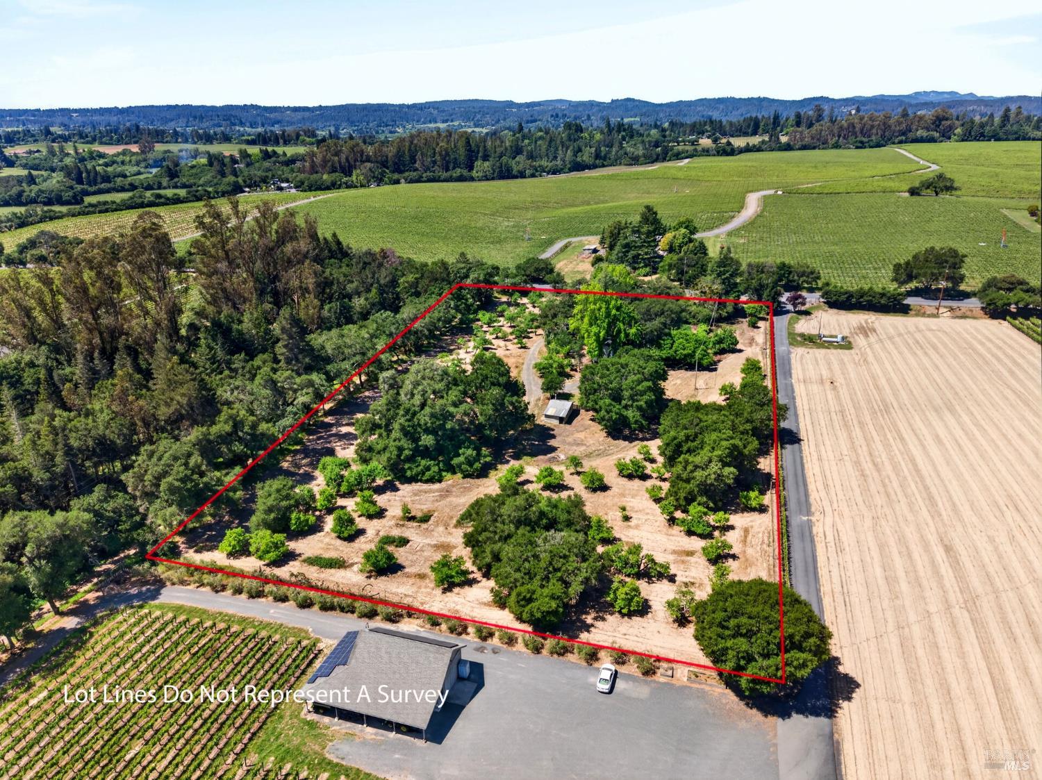2062 Laguna Road Santa Rosa CA 95401