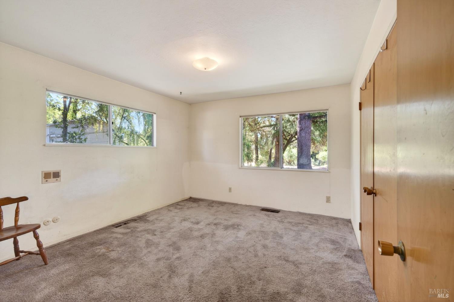 2062 Laguna Road Santa Rosa CA 95401
