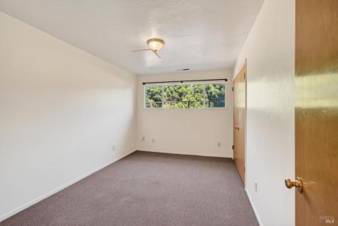 2062 Laguna Road Santa Rosa CA 95401