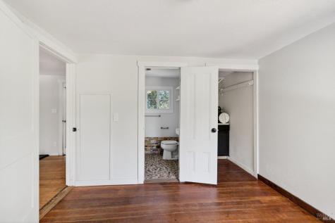 2062 Laguna Road Santa Rosa CA 95401