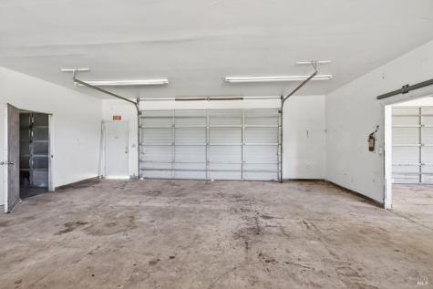 2062 Laguna Road Santa Rosa CA 95401