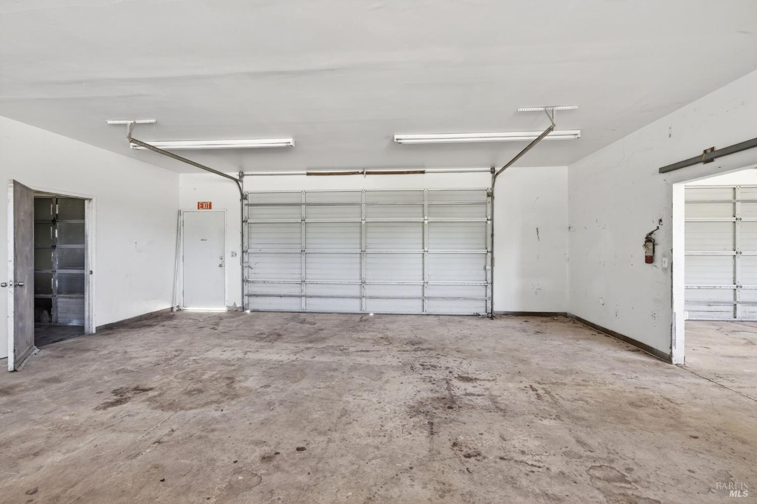 2062 Laguna Road Santa Rosa CA 95401