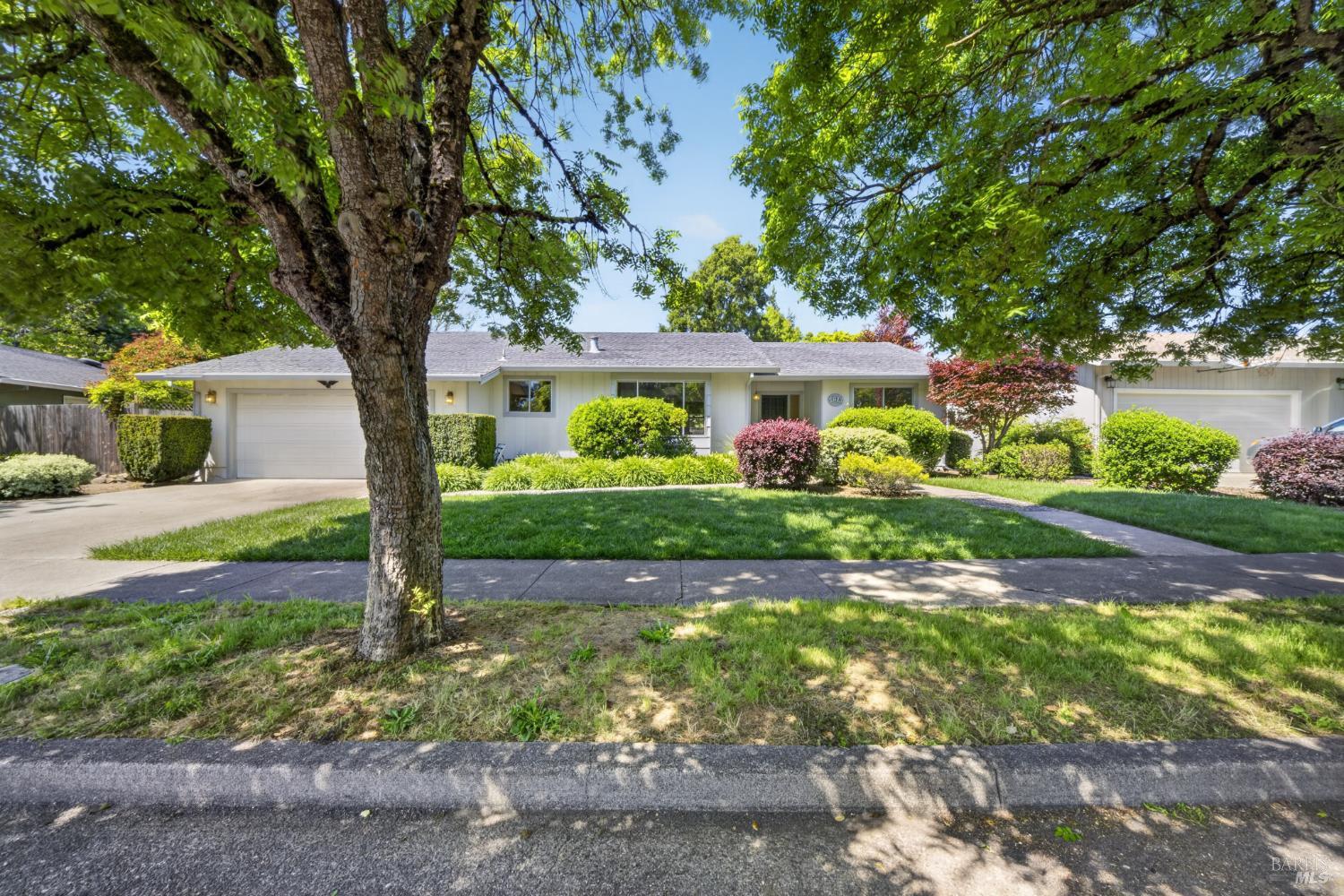 3613 Lurline Way Santa Rosa CA 95405