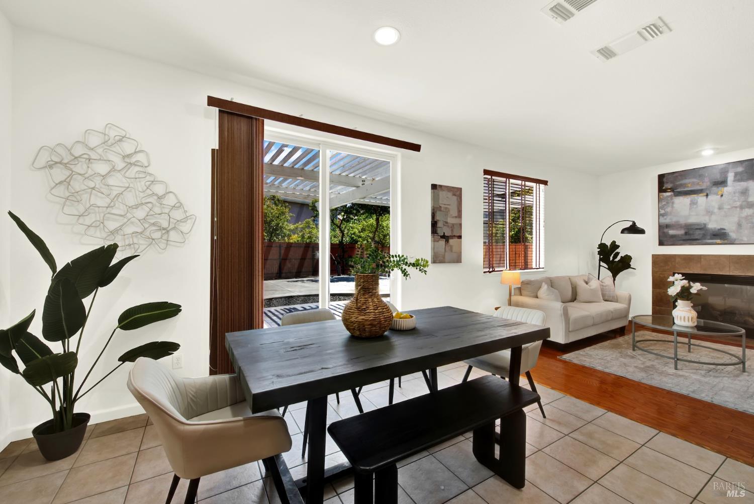 380 Mountain Meadows Drive Fairfield CA 94534