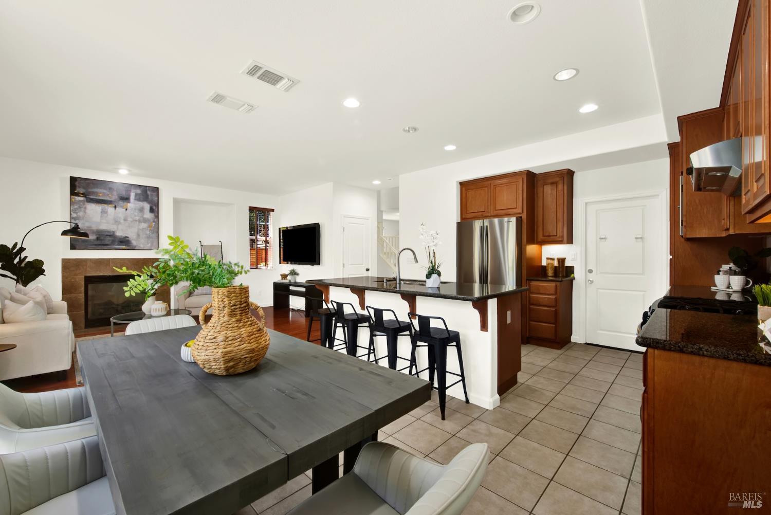 380 Mountain Meadows Drive Fairfield CA 94534