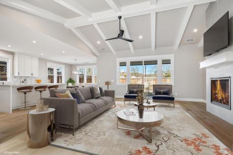 6516 Old Redwood -maywood Lane Highway Santa Rosa CA 95403