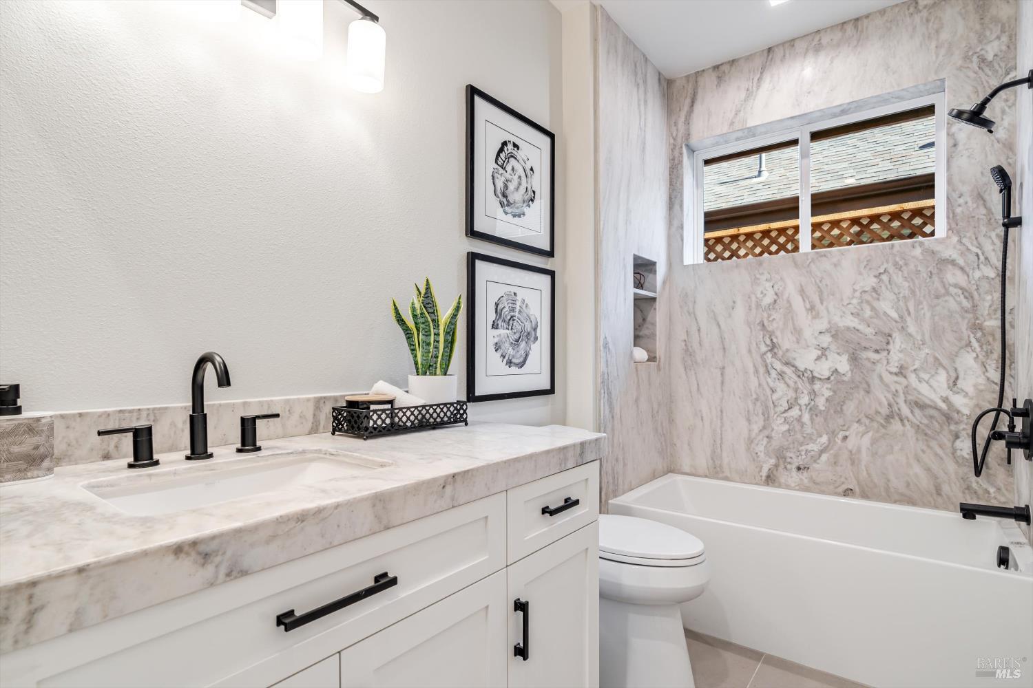 6516 Old Redwood -maywood Lane Highway Santa Rosa CA 95403