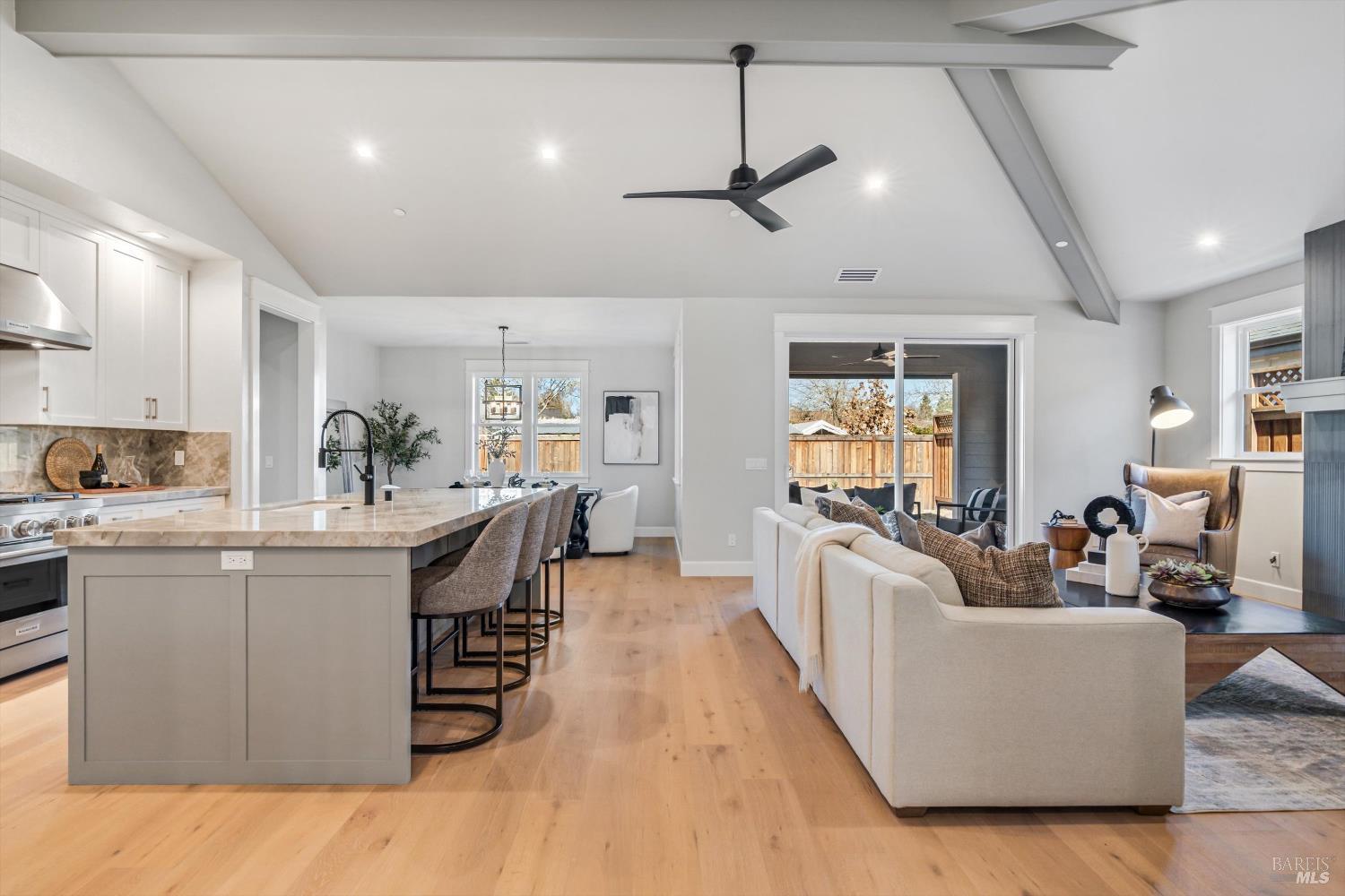 6516 Old Redwood -maywood Lane Highway Santa Rosa CA 95403