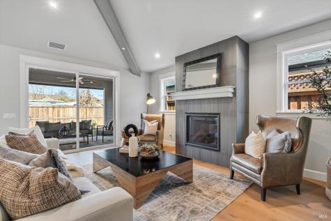 6516 Old Redwood -maywood Lane Highway Santa Rosa CA 95403