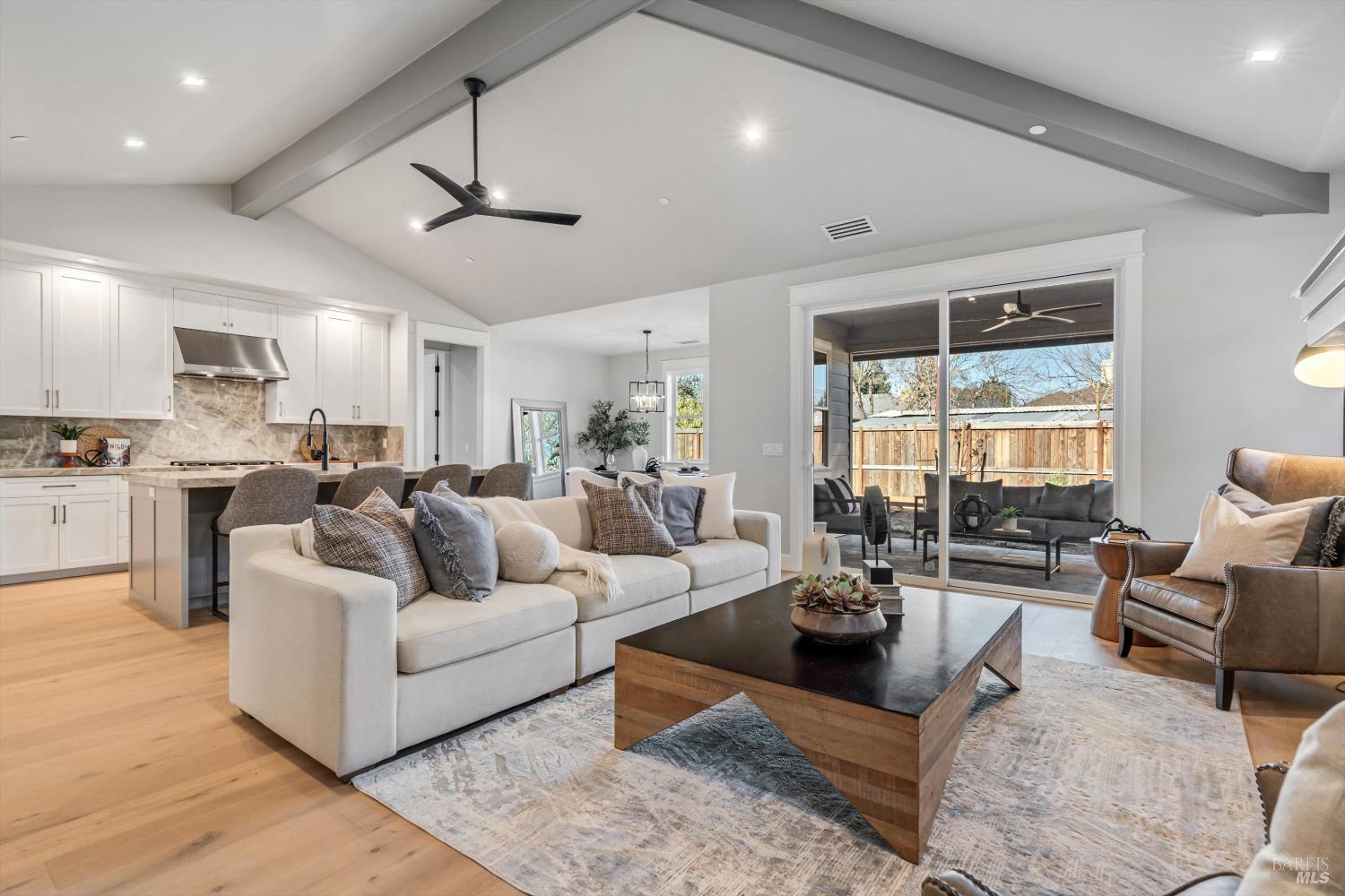 6516 Old Redwood -maywood Lane Highway Santa Rosa CA 95403