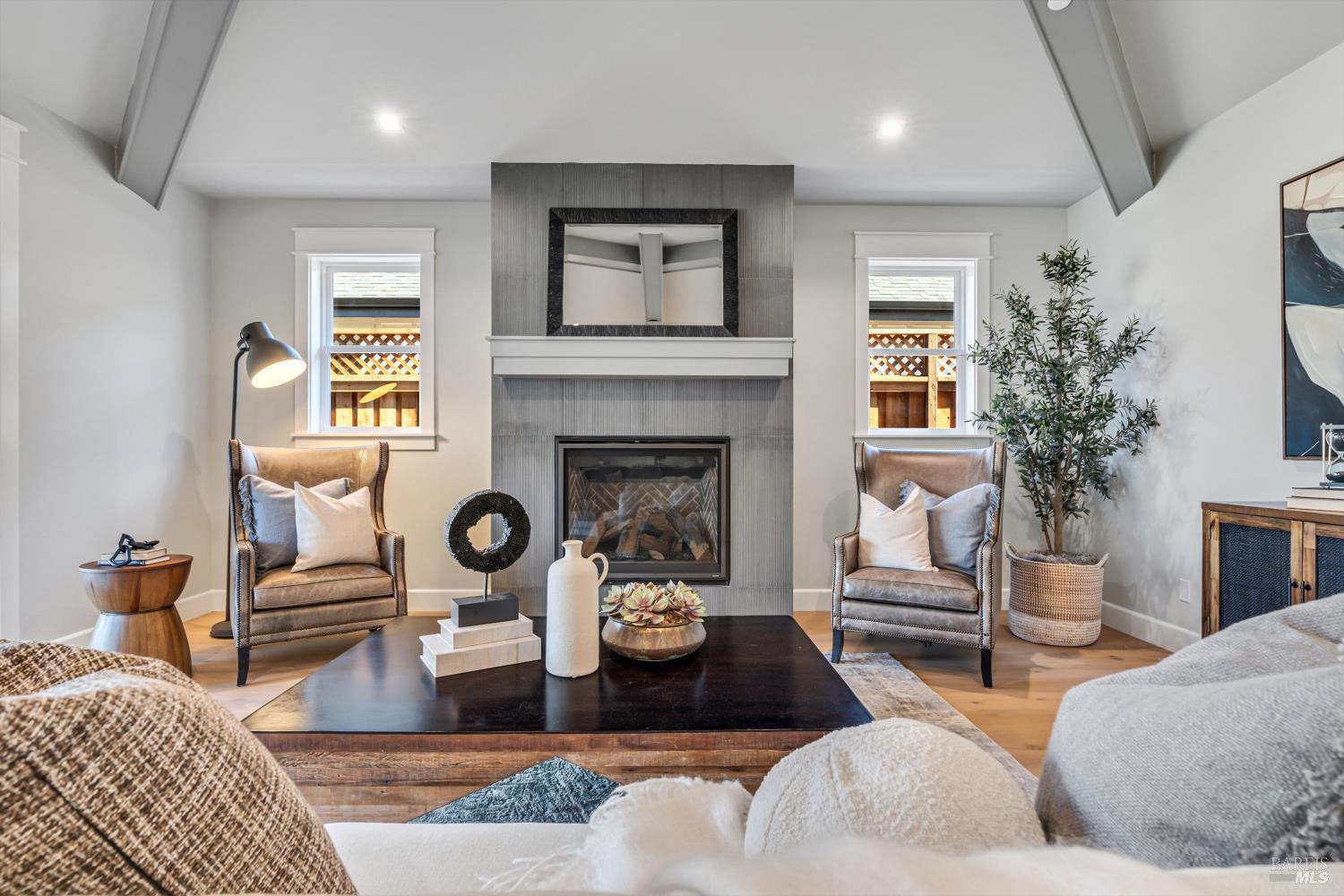 6516 Old Redwood -maywood Lane Highway Santa Rosa CA 95403
