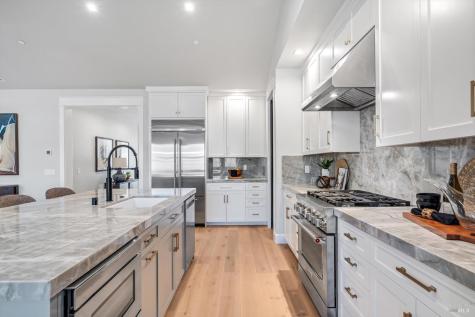 6516 Old Redwood -maywood Lane Highway Santa Rosa CA 95403