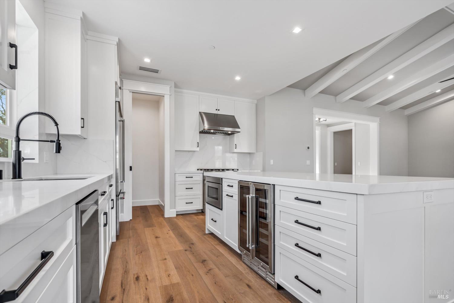 6516 Old Redwood -maywood Lane Highway Santa Rosa CA 95403