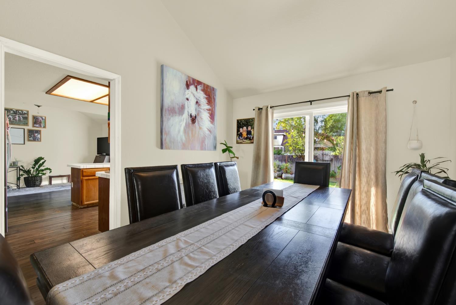 316 Village Circle Winters CA 95694