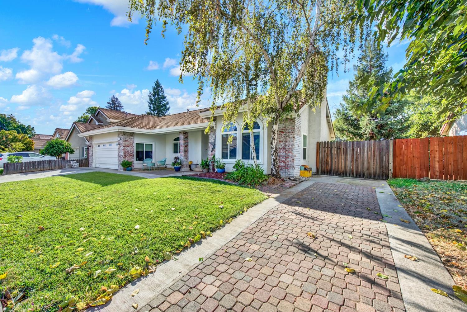 316 Village Circle Winters CA 95694